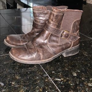 ☀️CLEARANCE SALE☀️Brown Boots